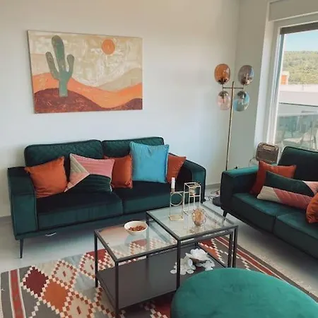 Stunning Seaview With Pool And Rooftop Near Split Daire Trogir