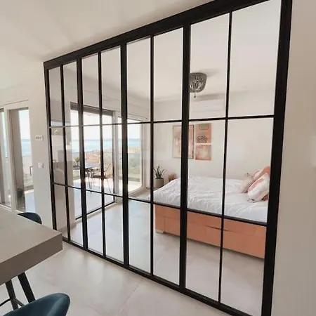 Stunning Seaview With Pool And Rooftop Near Split Trogir